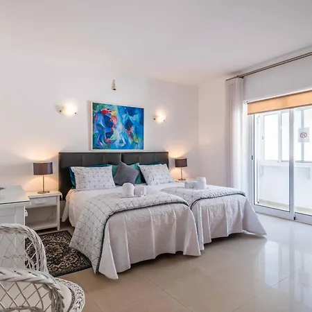 Apartment Luxury Beachfront - - Do Peneco
