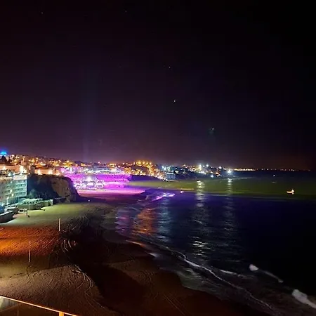 Apartment Luxury Beachfront - - Do Peneco